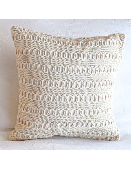 almohadón para cama