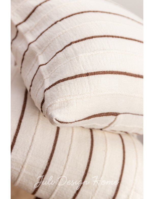 Almohadón Valeria 50x50 (Marrón) -  Juli Design Home