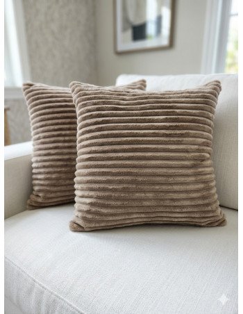 Almohadón Noelia 50x50 (Marrón) -  Juli Design Home